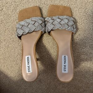 Steve Madden Tan and White Braided Slide Sandals